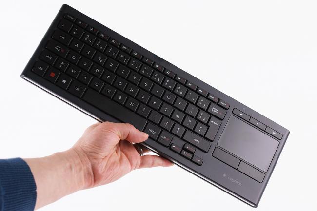 直郵好價(jià)！Logitech 羅技 K830 發(fā)光無線鍵盤 